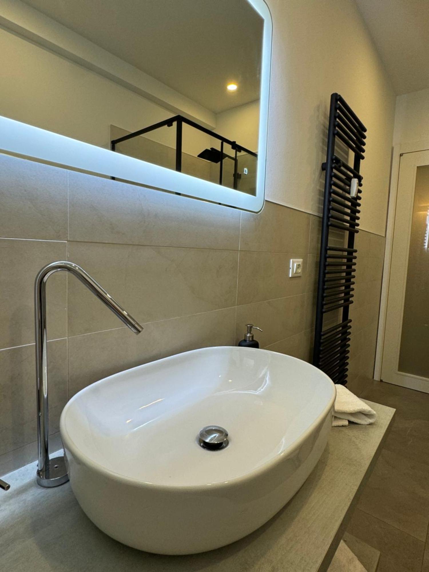 Maison Floran Appartamento In Centro A Trieste Ngoại thất bức ảnh