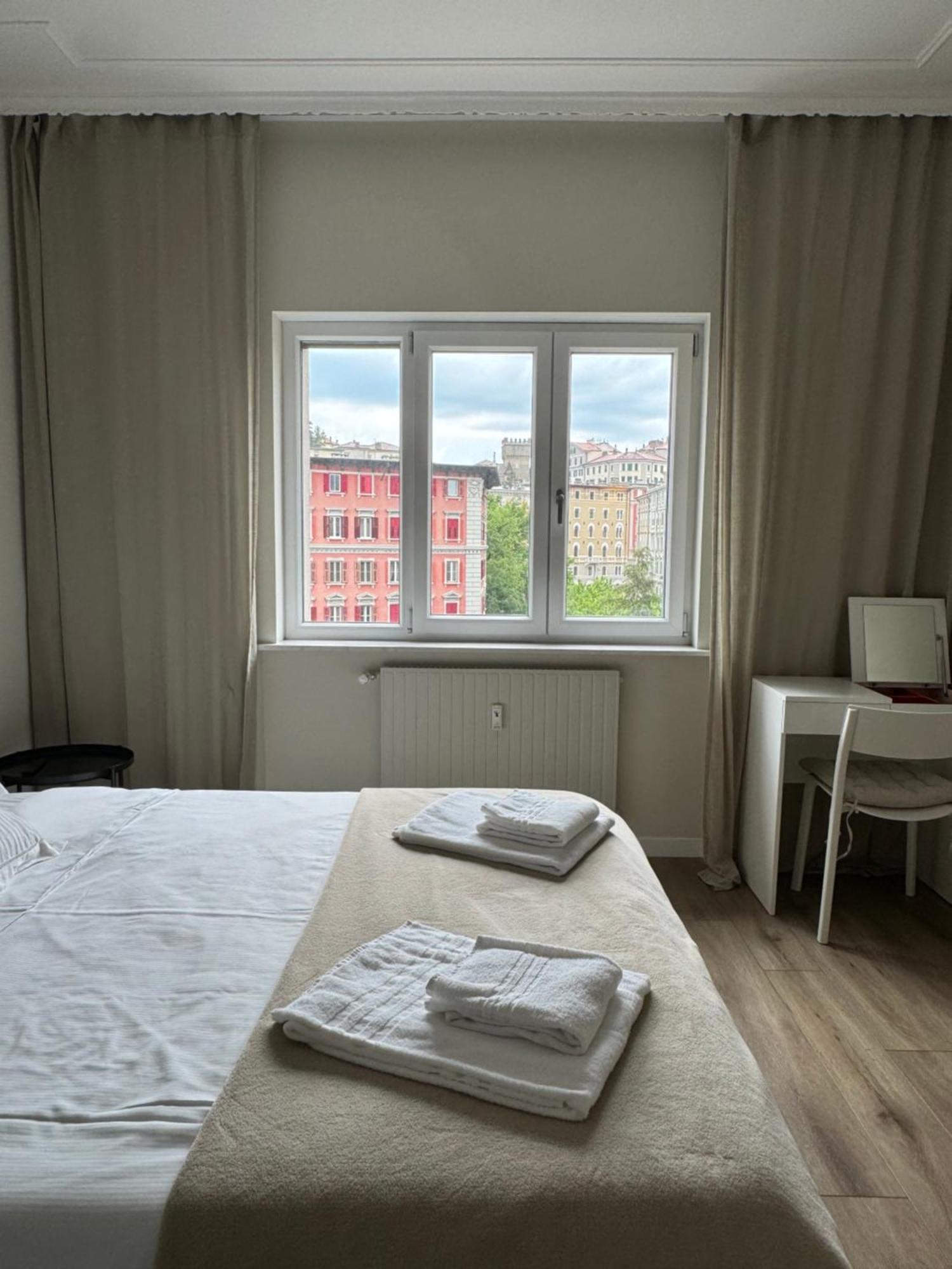 Maison Floran Appartamento In Centro A Trieste Ngoại thất bức ảnh
